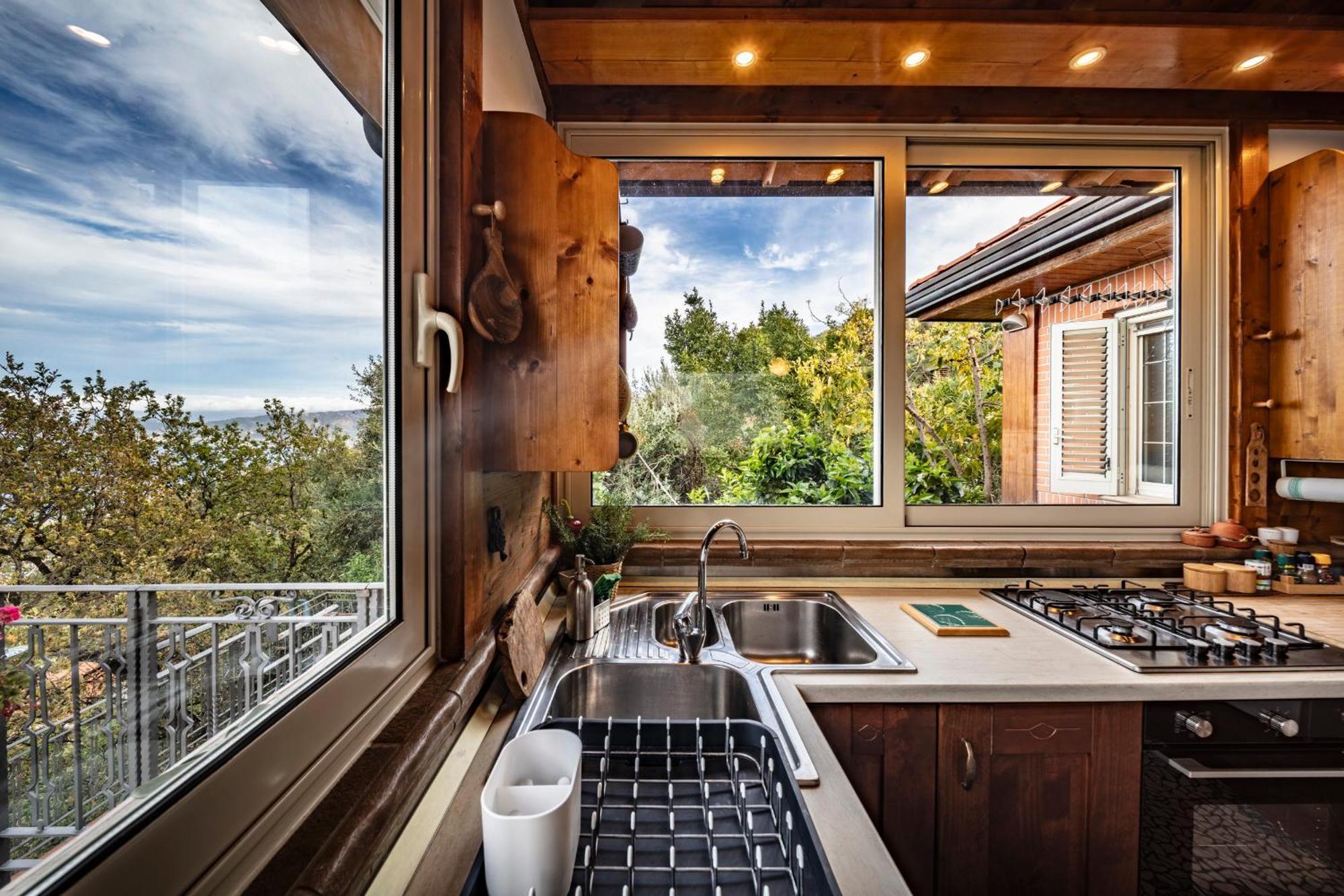 Chalet Casuzza Duci Duci Gioiosa Marea